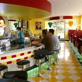 Dog n Suds Drive In