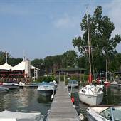 Rose's On Reeds Lake