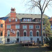 Sigma Alpha Epsilon fraternity house