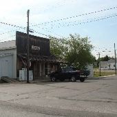Henrys General Store