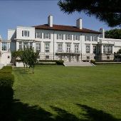 Grosse Pointe War Memorial