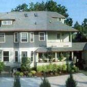 932 Penniman Bed & Breakfast