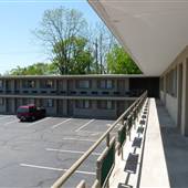 McGuires Motor Inn