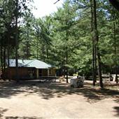 Waters Edge Lodging & Resort