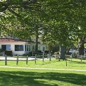 Williams Inn Harbor Beach