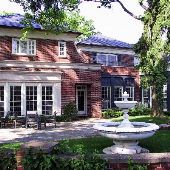 Annette's Estate Home