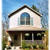 Glen Arbor Luxury Homes