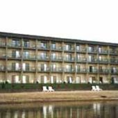 Beachfront Hotel Houghton Lake