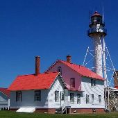 Great Lakes Shipwreck Museum & Whitefish Point Lighthouse