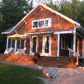 Traverse City West Bay Waterfront Getaway