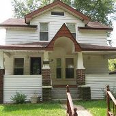 Andy's Pontiac Bungalow