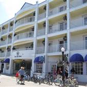 Lilac Tree Hotel