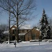 Beautiful Home with lots of space/ TROY