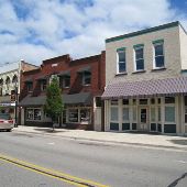 Leslie Downtown