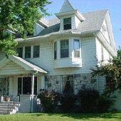 Kenya's Pontiac Home