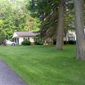 Debra's South Lyon Country Home