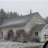 7 acres w/church and river