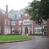 Aquinas College Holmdene
