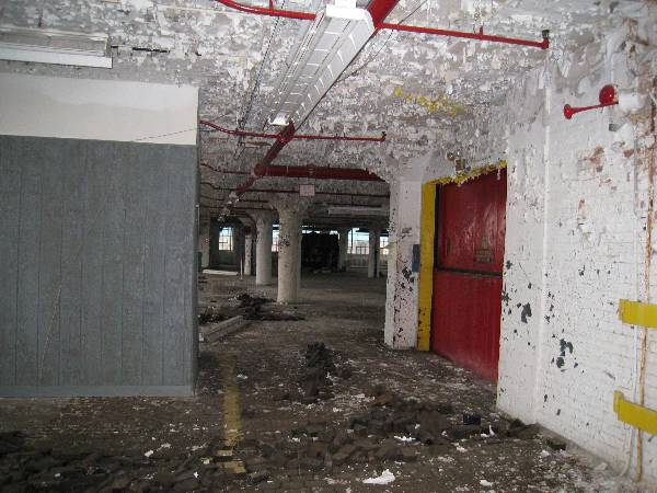 601 Piquette Warehouse