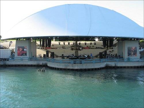 Chene Park  Amphitheater