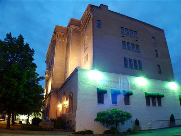 Lafayette Grande Banquet Facility