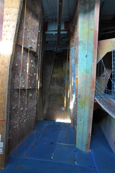 Planet Rock Climbing Gym: Ann Arbor