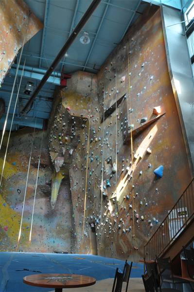 Planet Rock Climbing Gym: Ann Arbor