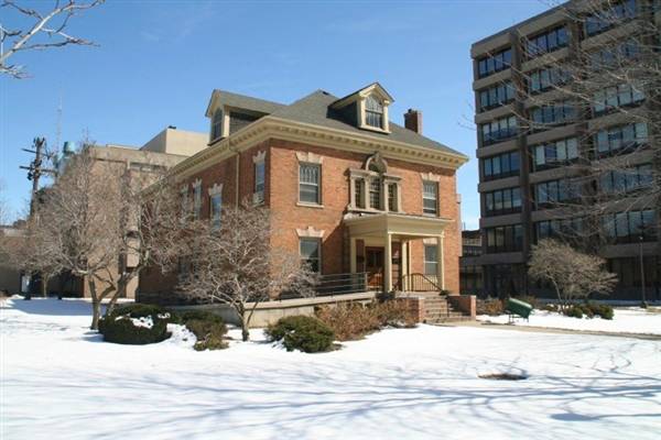 Linsell House - Wayne State University