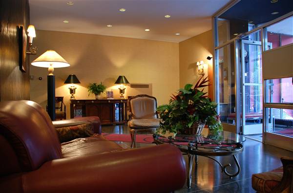 Shoreline East Condominiums