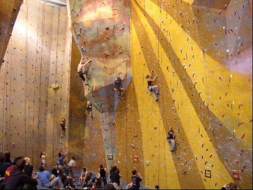 Planet Rock Climbing Gym: Ann Arbor