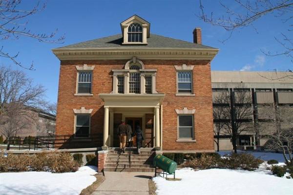 Linsell House - Wayne State University