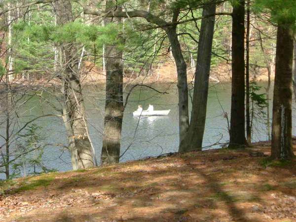 Waters Edge Lodging & Resort