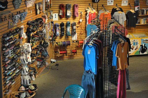 Planet Rock Climbing Gym: Ann Arbor