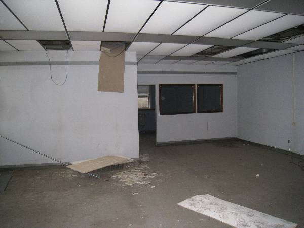 601 Piquette Warehouse
