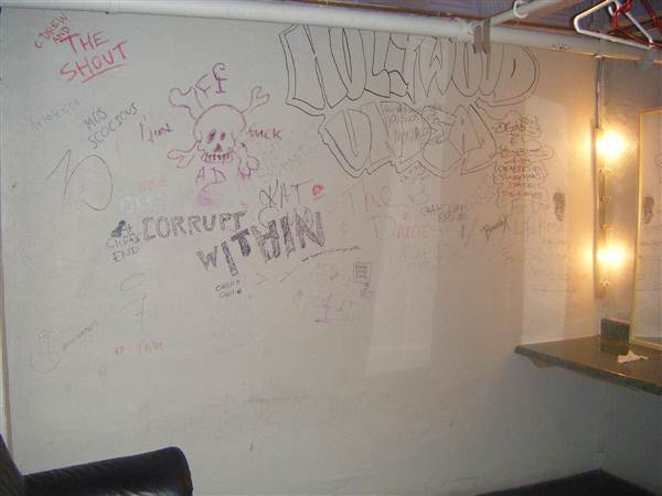 Clutch Cargo's Nightclub