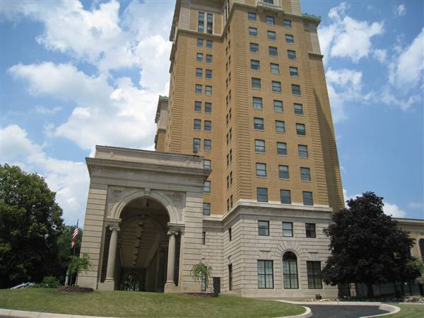 Hart-Dole-Inouye Federal Center