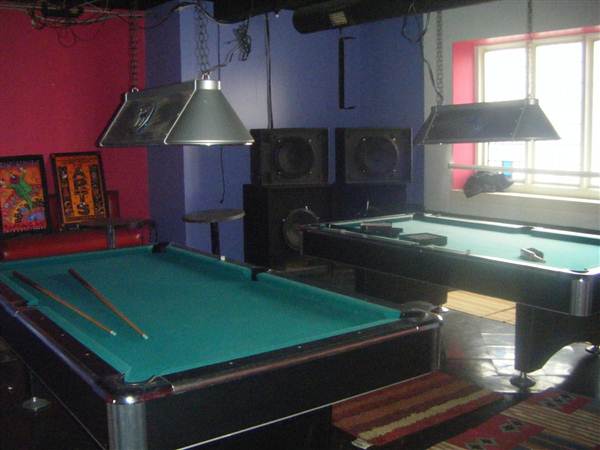 Clutch Cargo's Nightclub