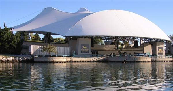 Chene Park  Amphitheater