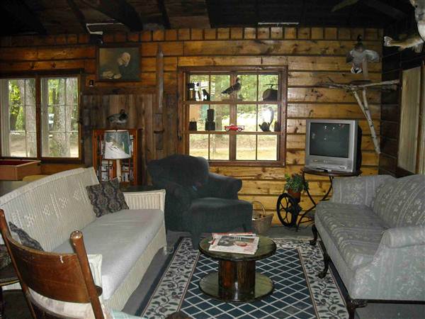 Waters Edge Lodging & Resort
